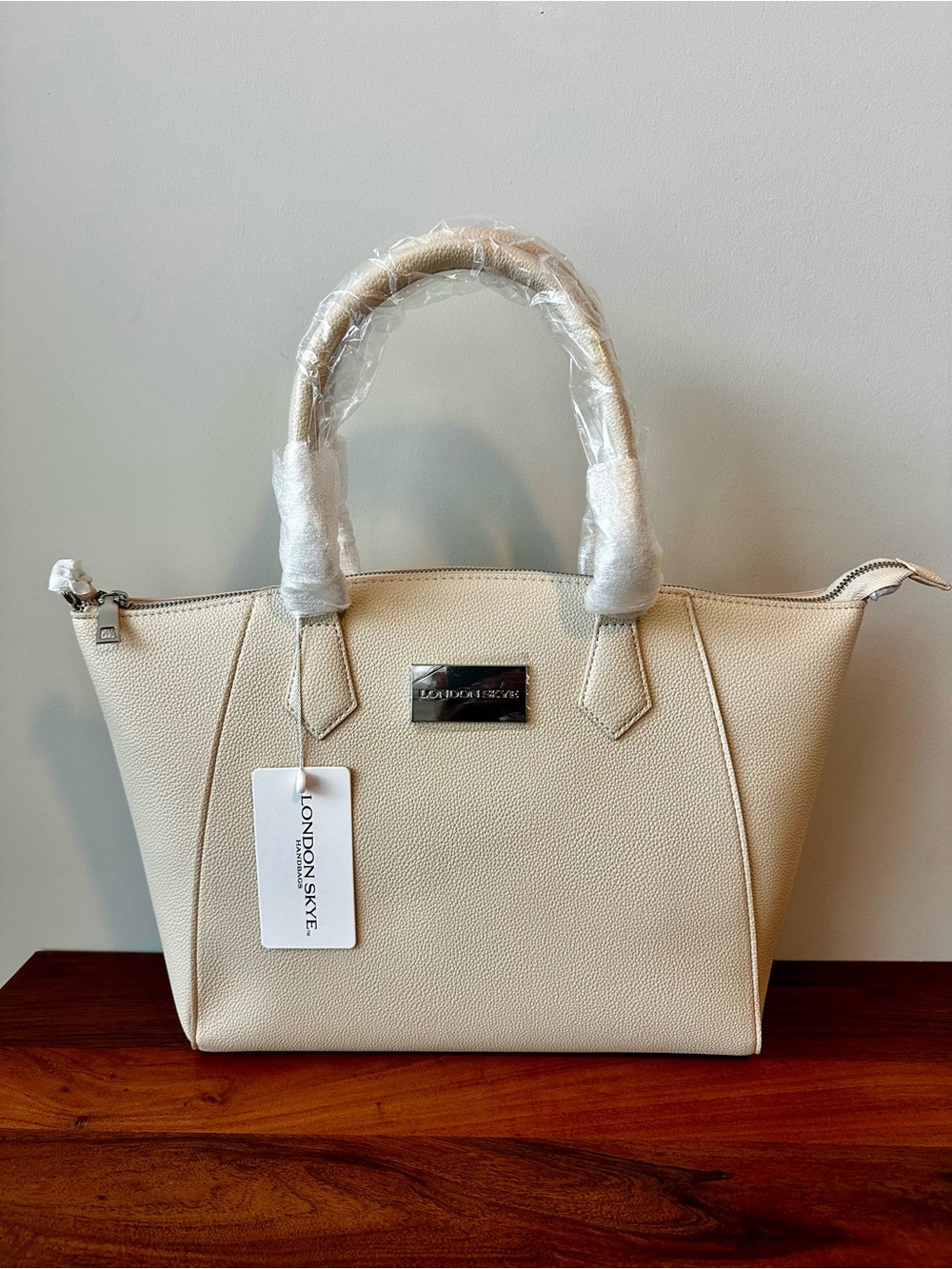 London Skye cream pebbled faux leather tote - Large